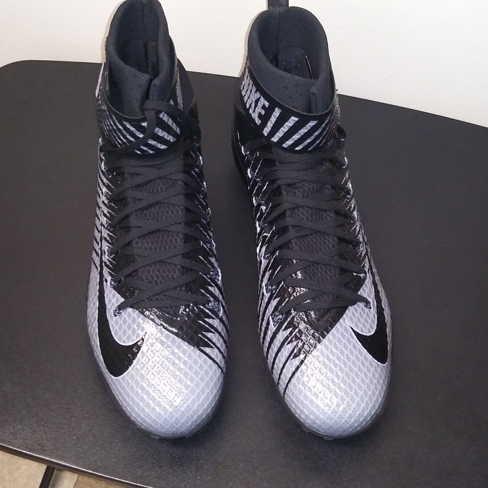Nike Men's Lunarbeast Black Silver Cleats